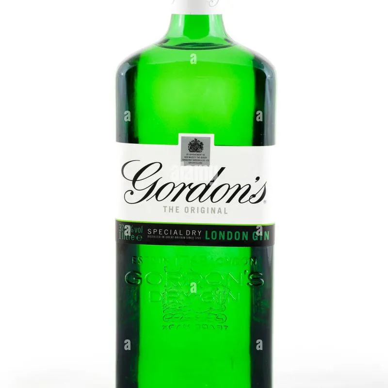 Blue Riband Gin (180ml)